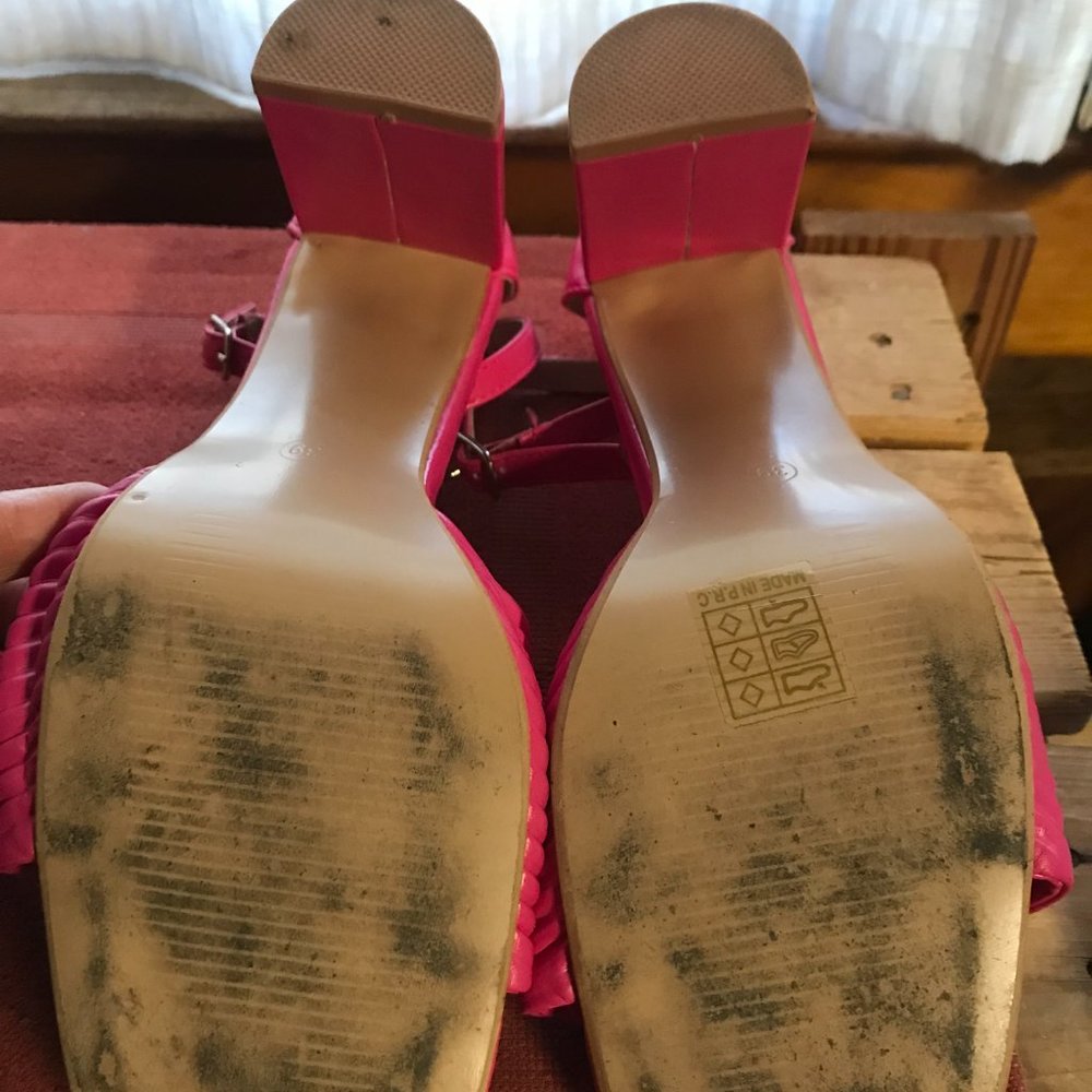 Fuschia  Peep Toe Block Heeled Sandals - Size 39 (EU) - Picture 5 of 5